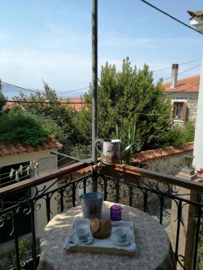 Μαχη Ενοικιαζόμενα Δωμάτια Mythimna Exterior photo