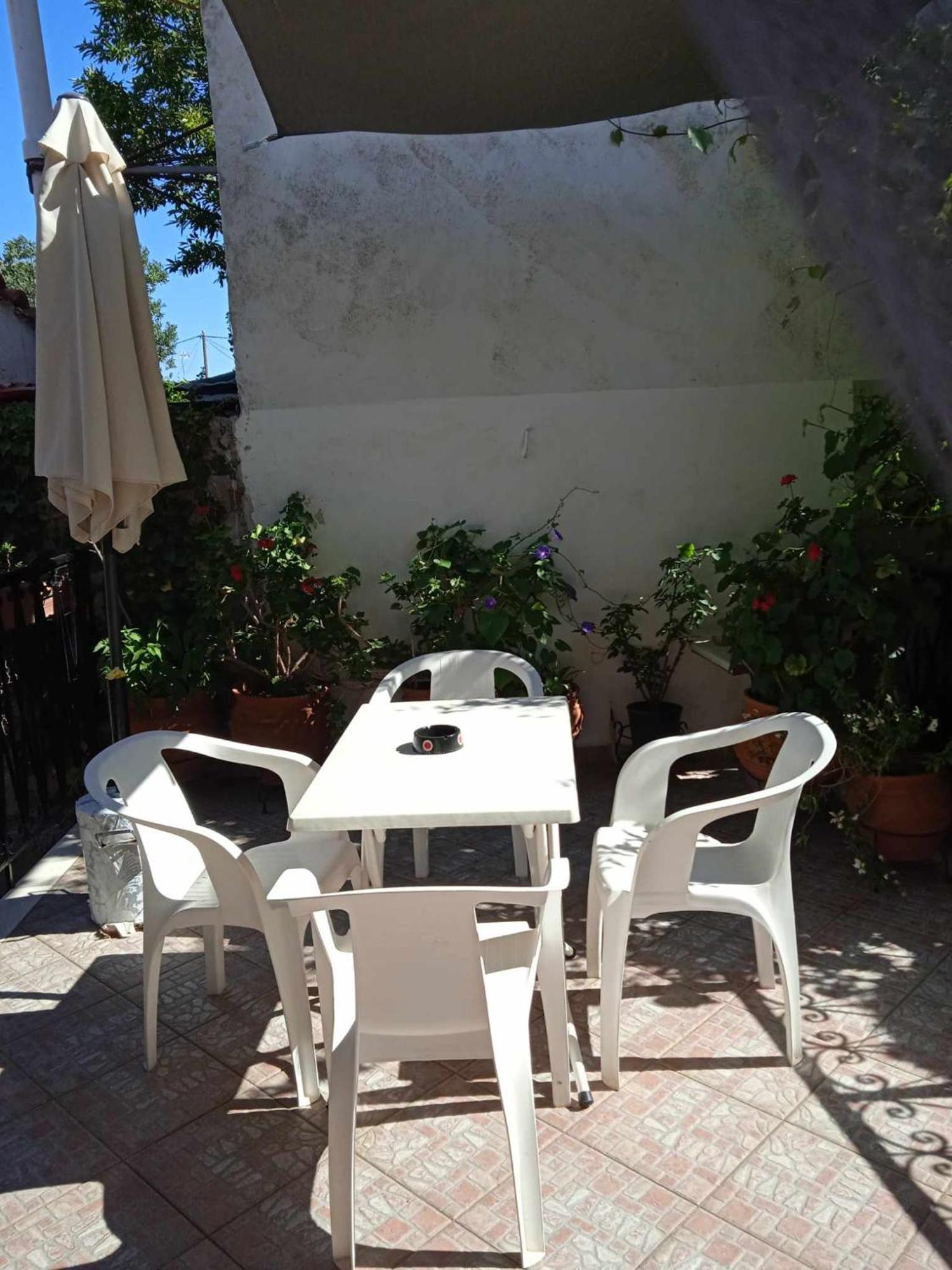 Μαχη Ενοικιαζόμενα Δωμάτια Mythimna Exterior photo