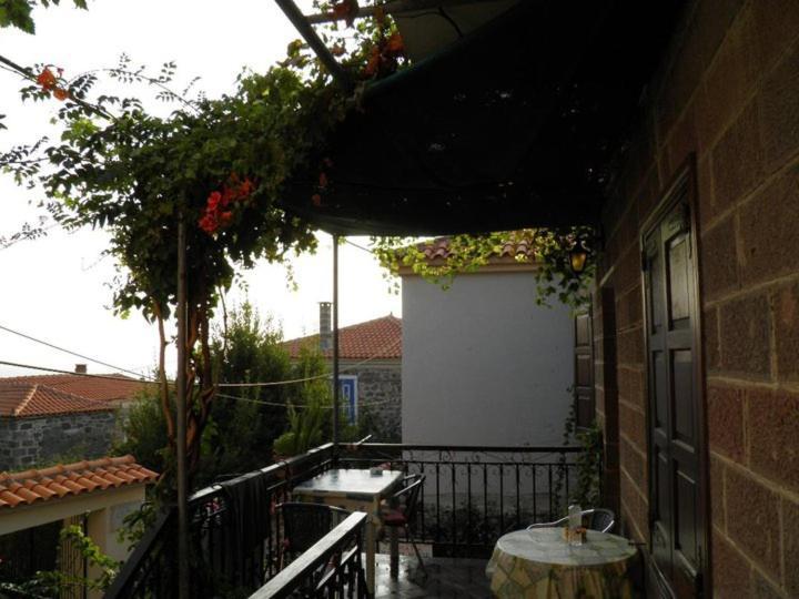 Μαχη Ενοικιαζόμενα Δωμάτια Mythimna Exterior photo