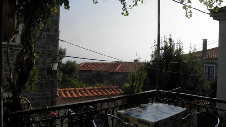Μαχη Ενοικιαζόμενα Δωμάτια Mythimna Exterior photo