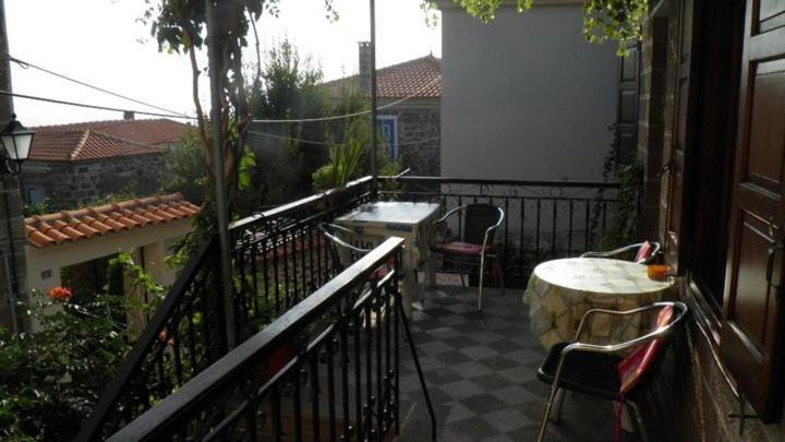 Μαχη Ενοικιαζόμενα Δωμάτια Mythimna Exterior photo